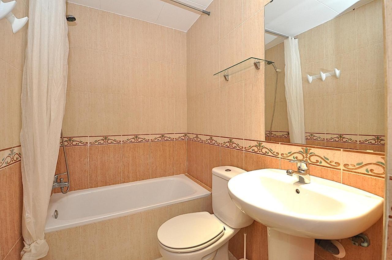 Apartamentos Ar Easy Oliva Lloret de Mar Exterior photo