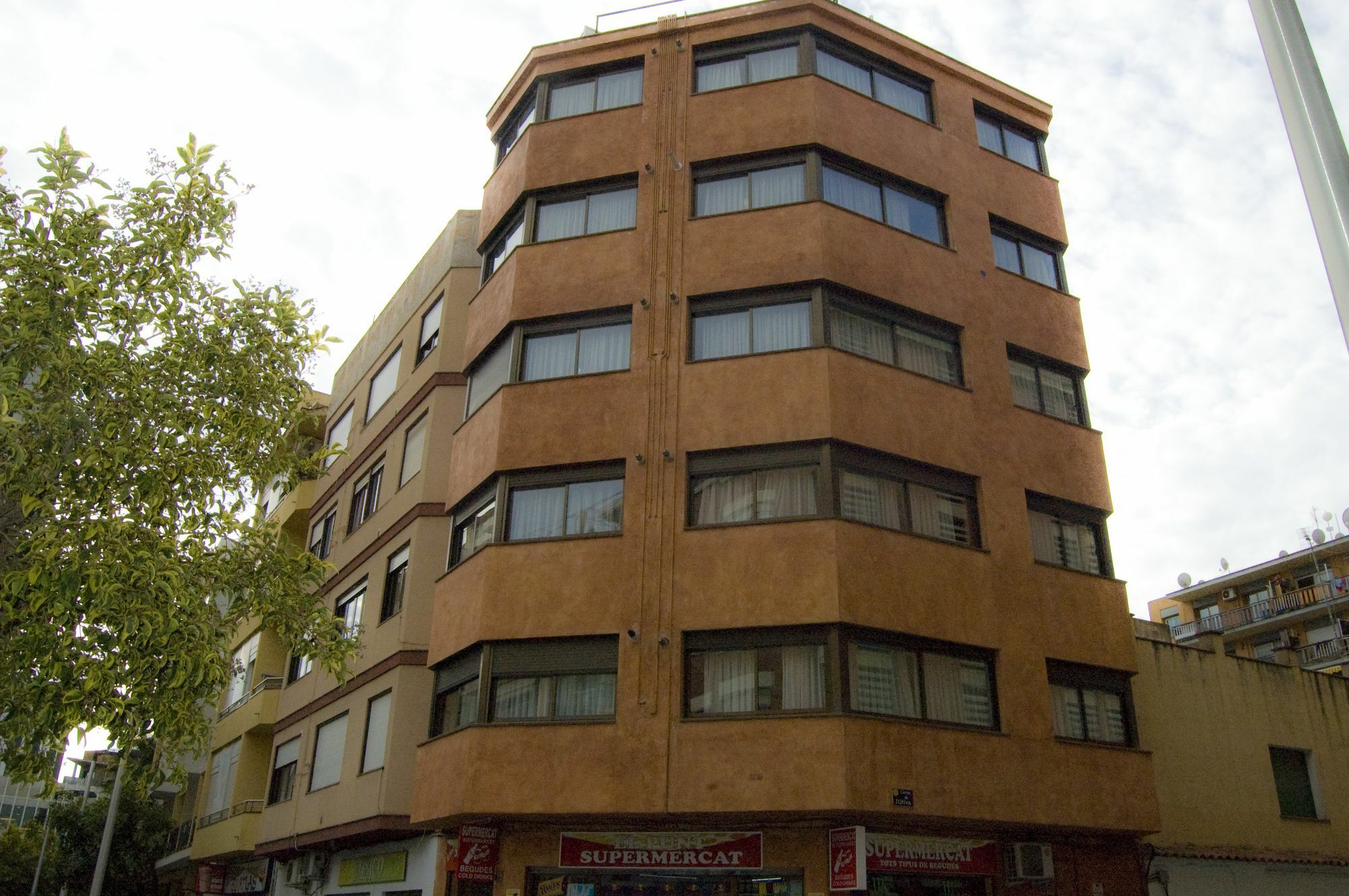 Apartamentos Ar Easy Oliva Lloret de Mar Exterior photo