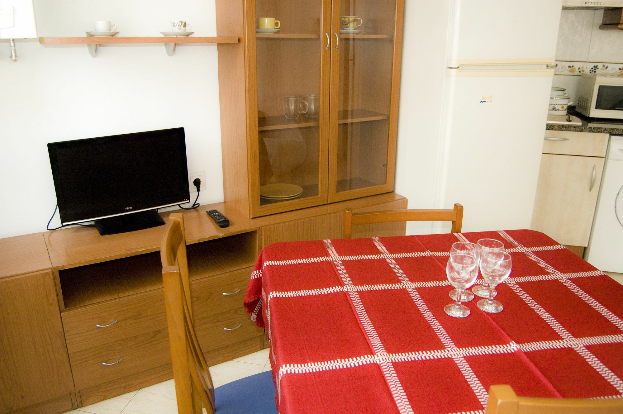 Apartamentos Ar Easy Oliva Lloret de Mar Exterior photo